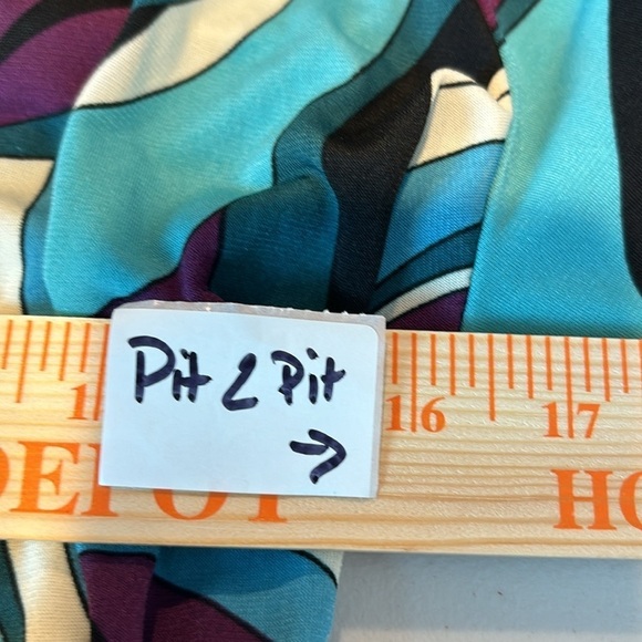 Torrid Women's Y2K Retro plunge v-neck colorful geometric tie waist sz 2 office - Picture 14 of 14